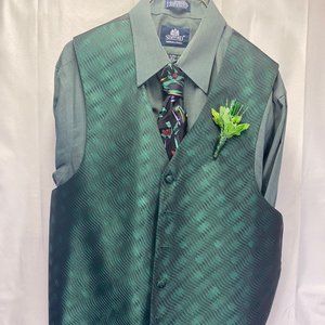 Shirt, Vest, Tie, and Boutonniere Combo